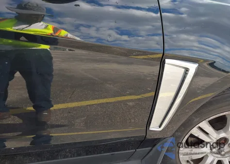 2013 Cadillac Srx Performance Collection z USA, uszkodzony, nr VIN 3GYFNDE32DS533577